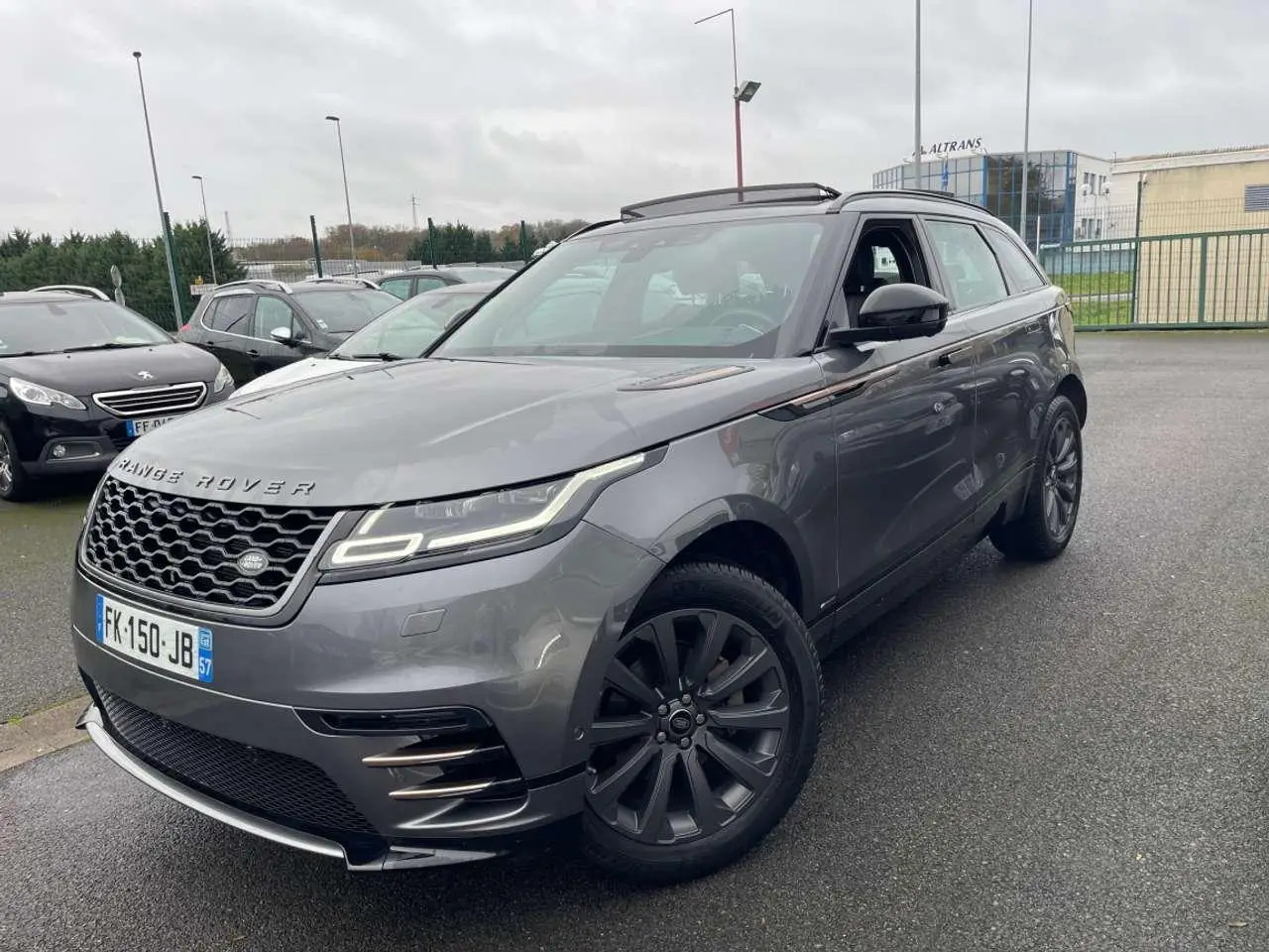 Photo 1 : Land Rover Range Rover Velar 2019 Diesel