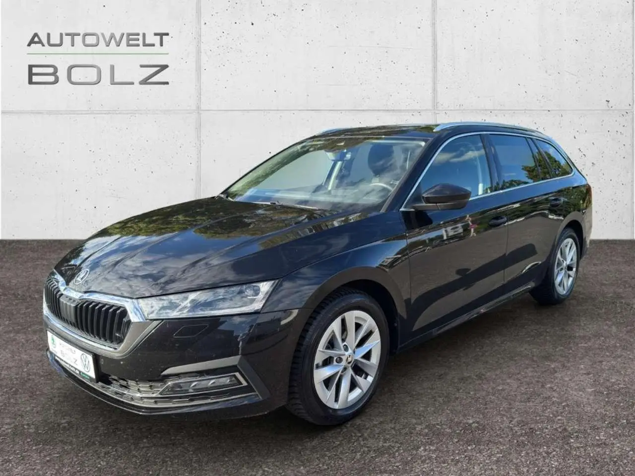 Photo 1 : Skoda Octavia 2023 Diesel