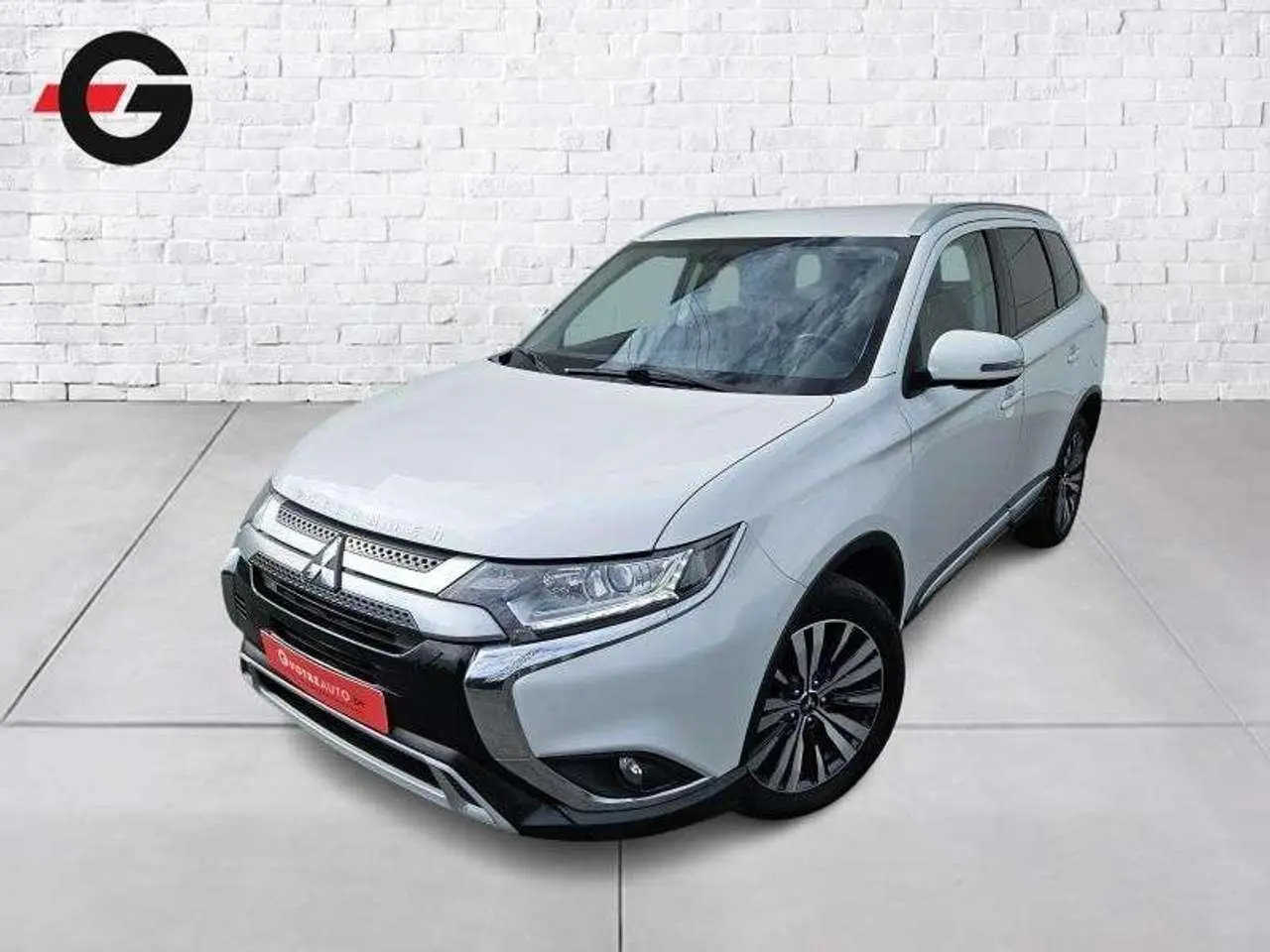 Photo 1 : Mitsubishi Outlander 2019 Petrol