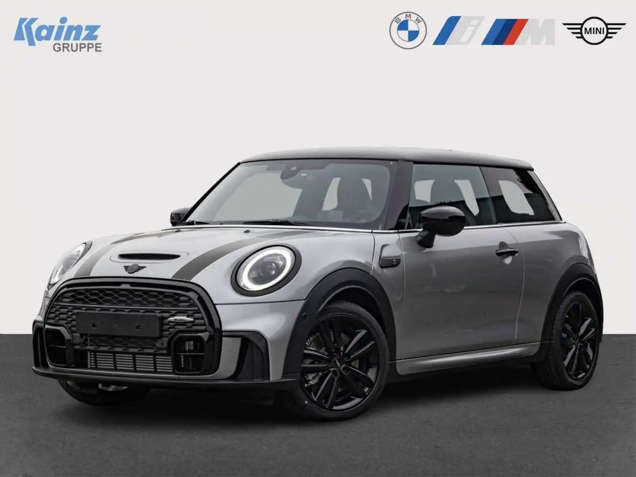 Photo 1 : Mini Cooper 2024 Petrol