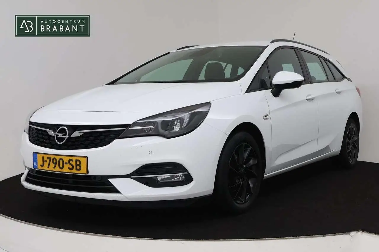 Photo 1 : Opel Astra 2020 Essence