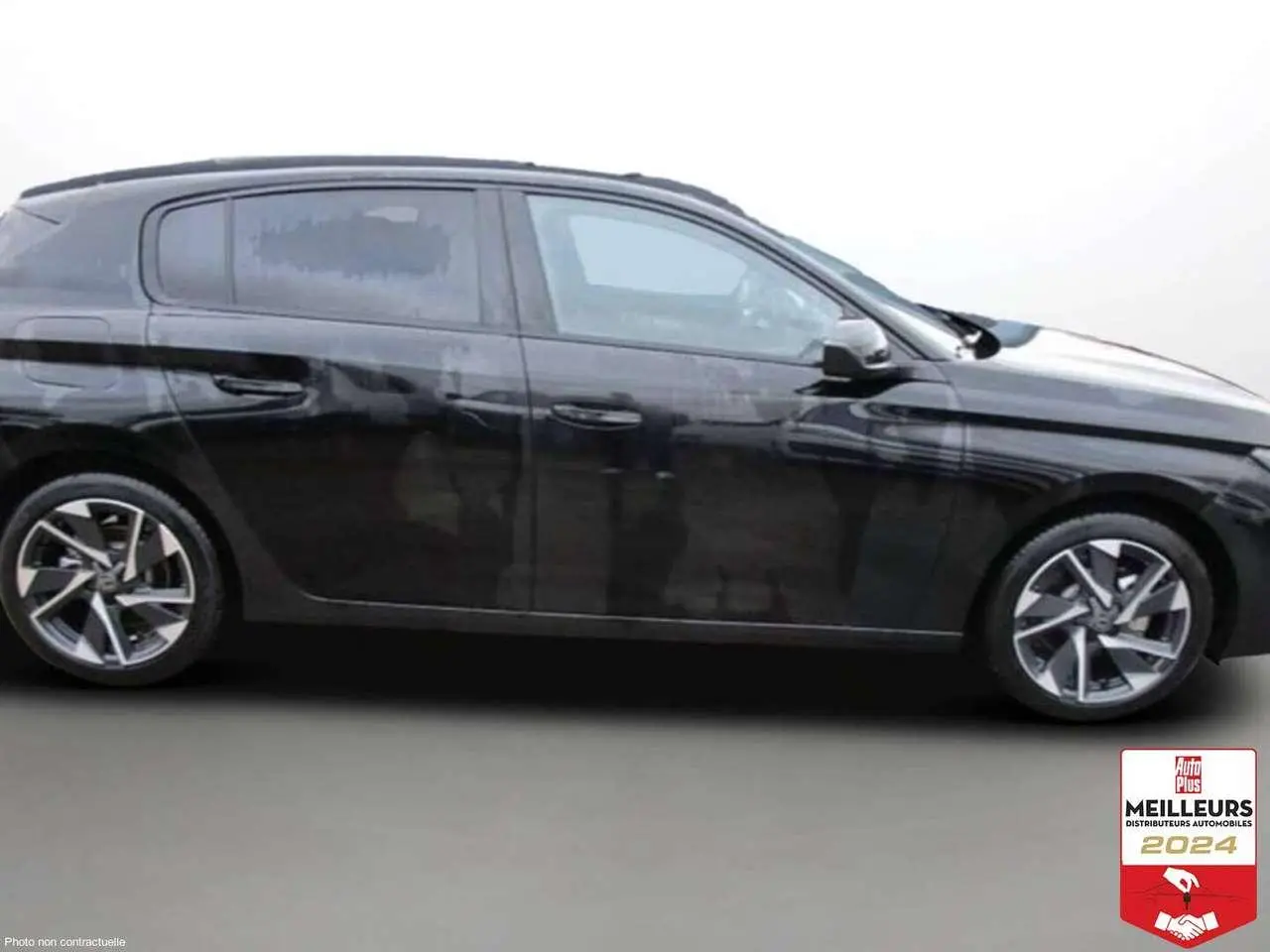 Photo 1 : Peugeot 308 2024 Petrol