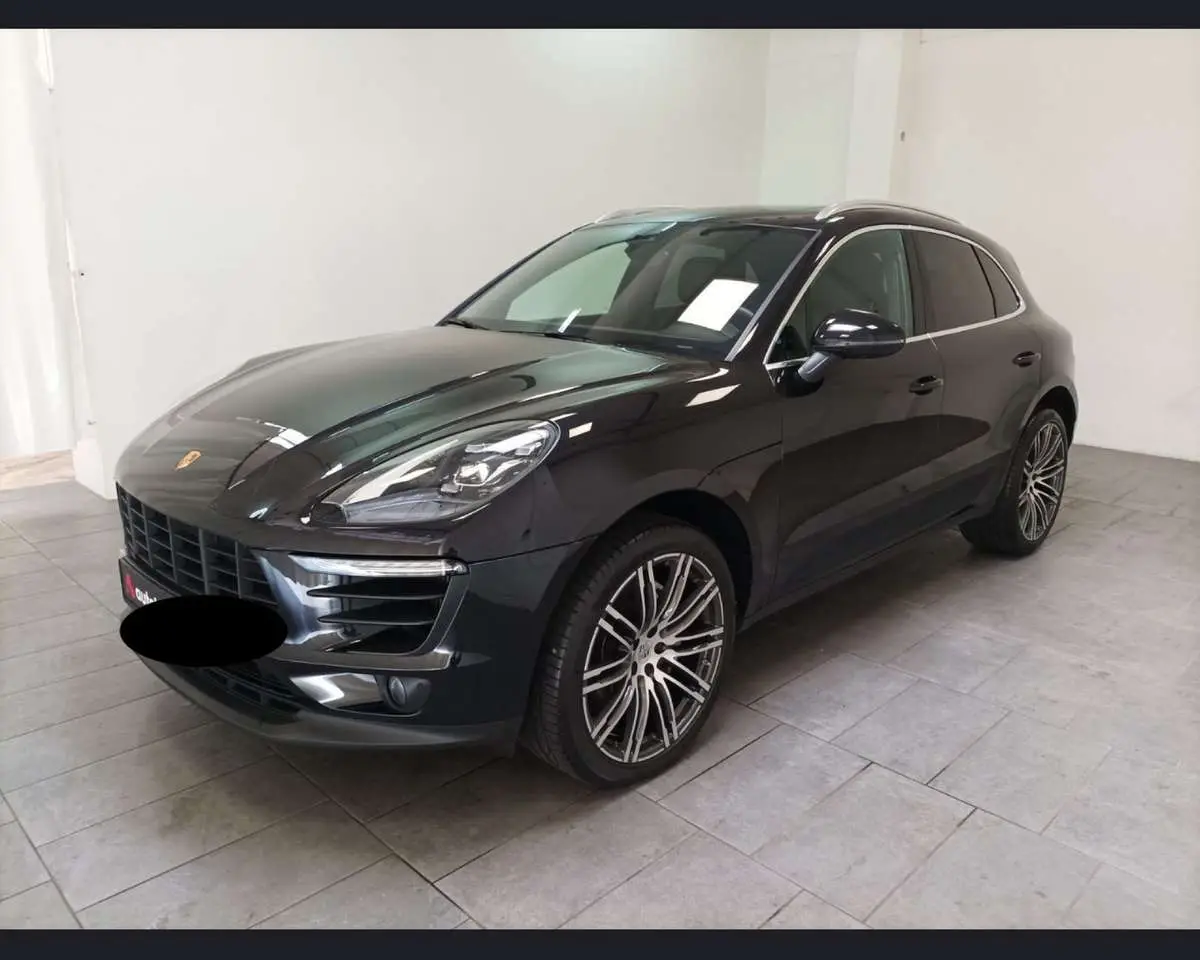 Photo 1 : Porsche Macan 2018 Essence