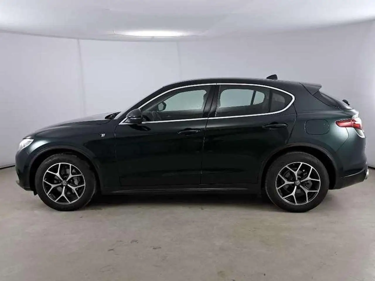 Photo 1 : Alfa Romeo Stelvio 2021 Diesel