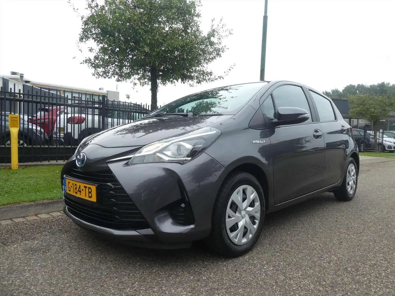 Photo 1 : Toyota Yaris 2019 Hybrid