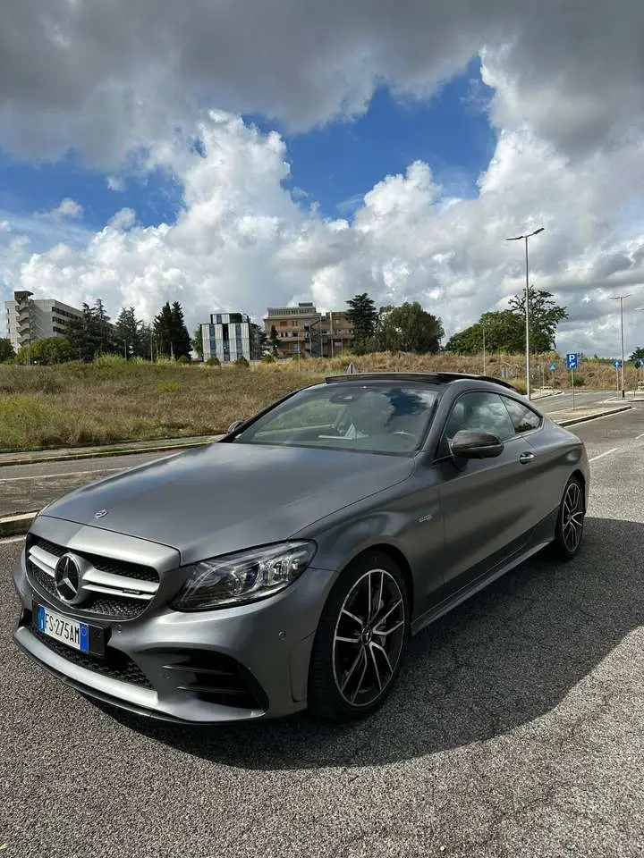 Photo 1 : Mercedes-benz Classe C 2018 Petrol