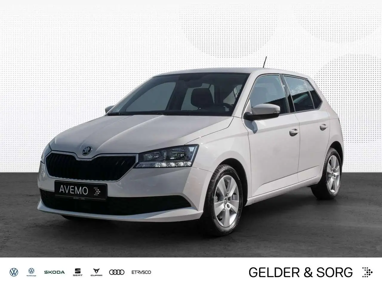 Photo 1 : Skoda Fabia 2021 Petrol