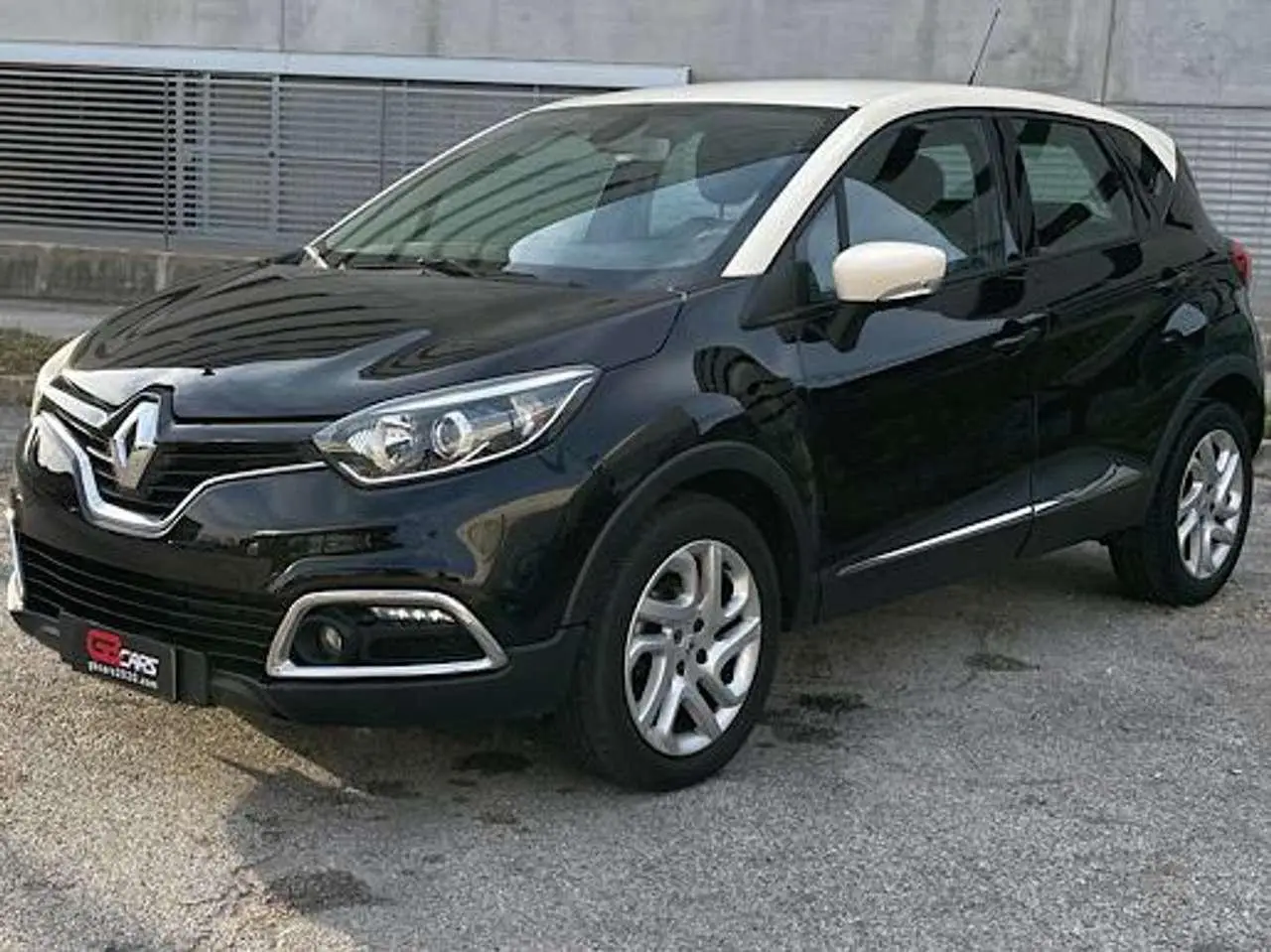 Photo 1 : Renault Captur 2016 Diesel