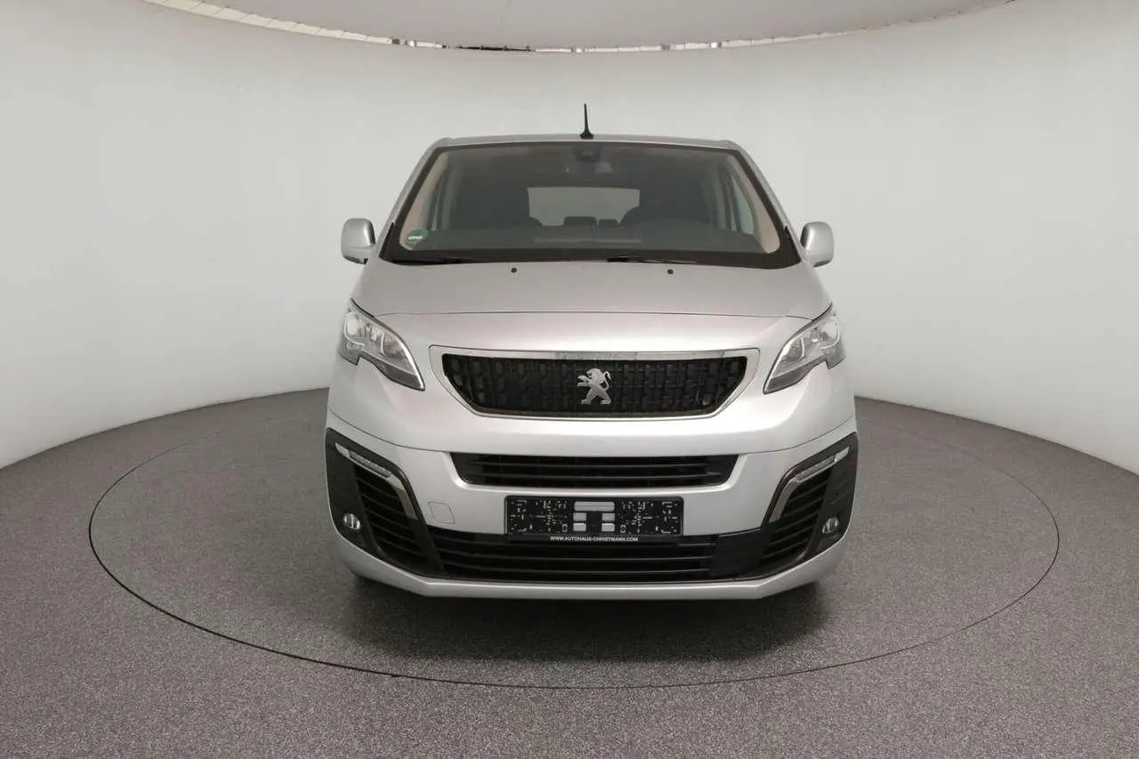 Photo 1 : Peugeot Traveller 2019 Diesel