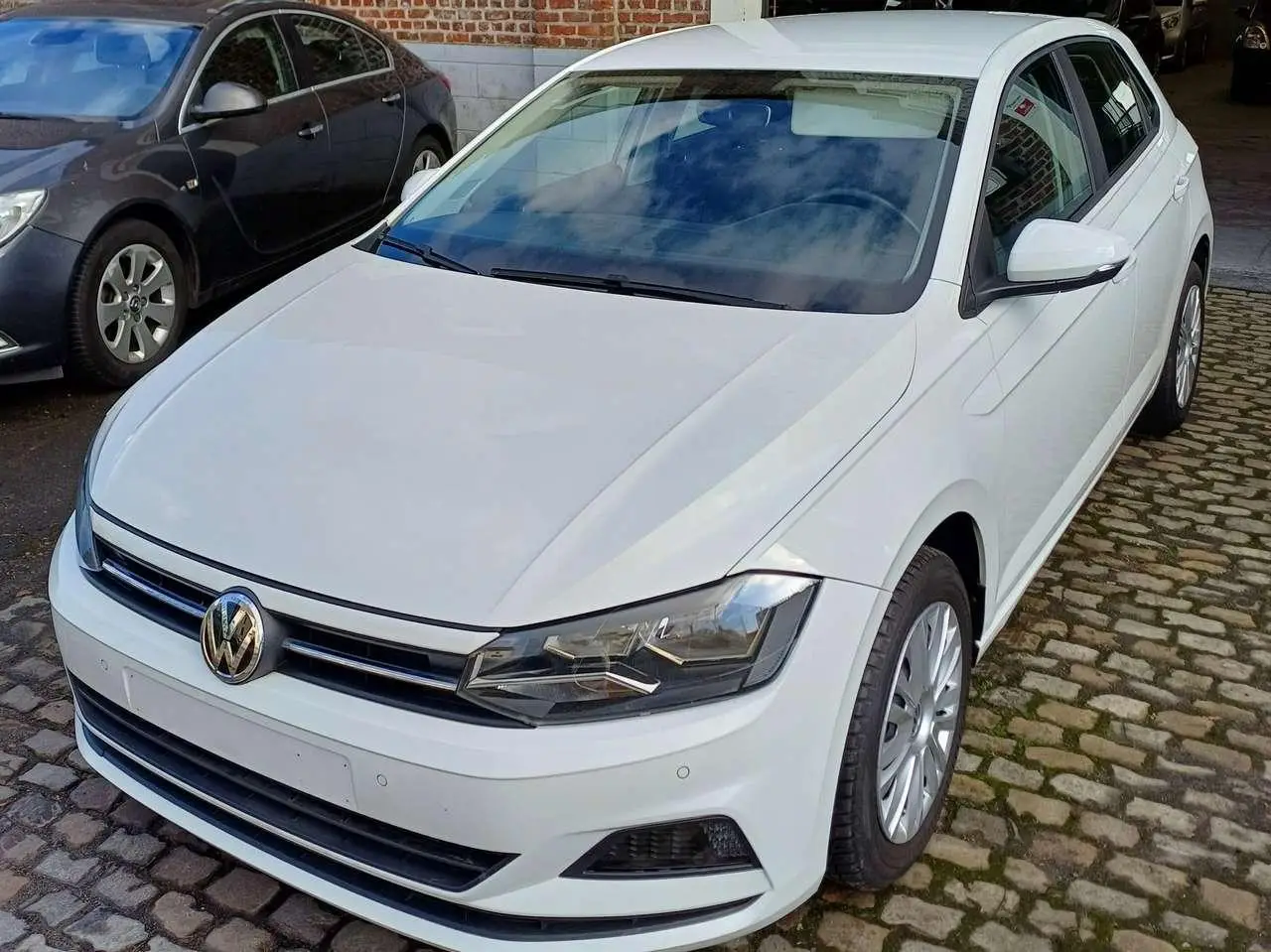 Photo 1 : Volkswagen Polo 2020 Petrol