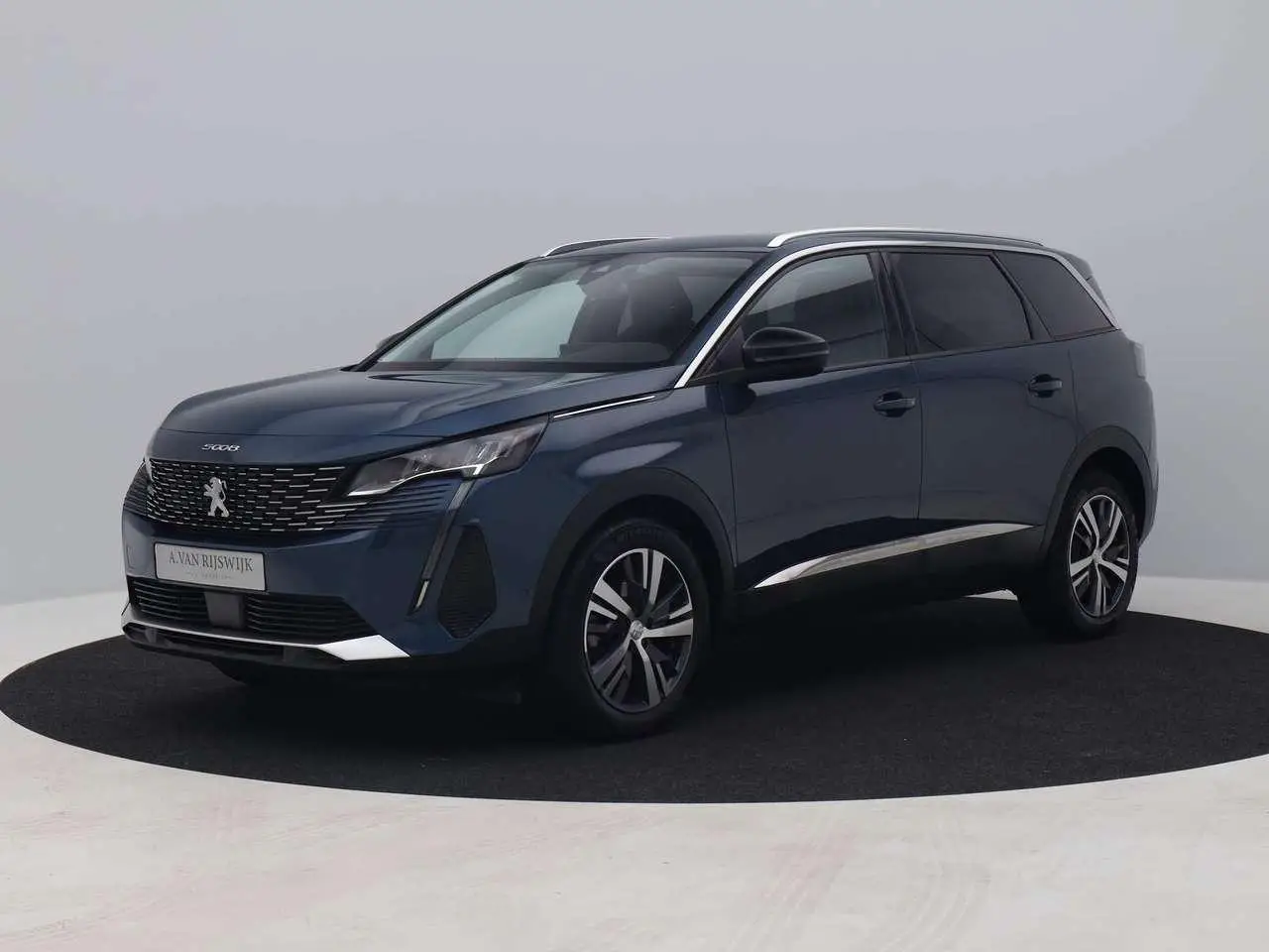 Photo 1 : Peugeot 5008 2022 Essence