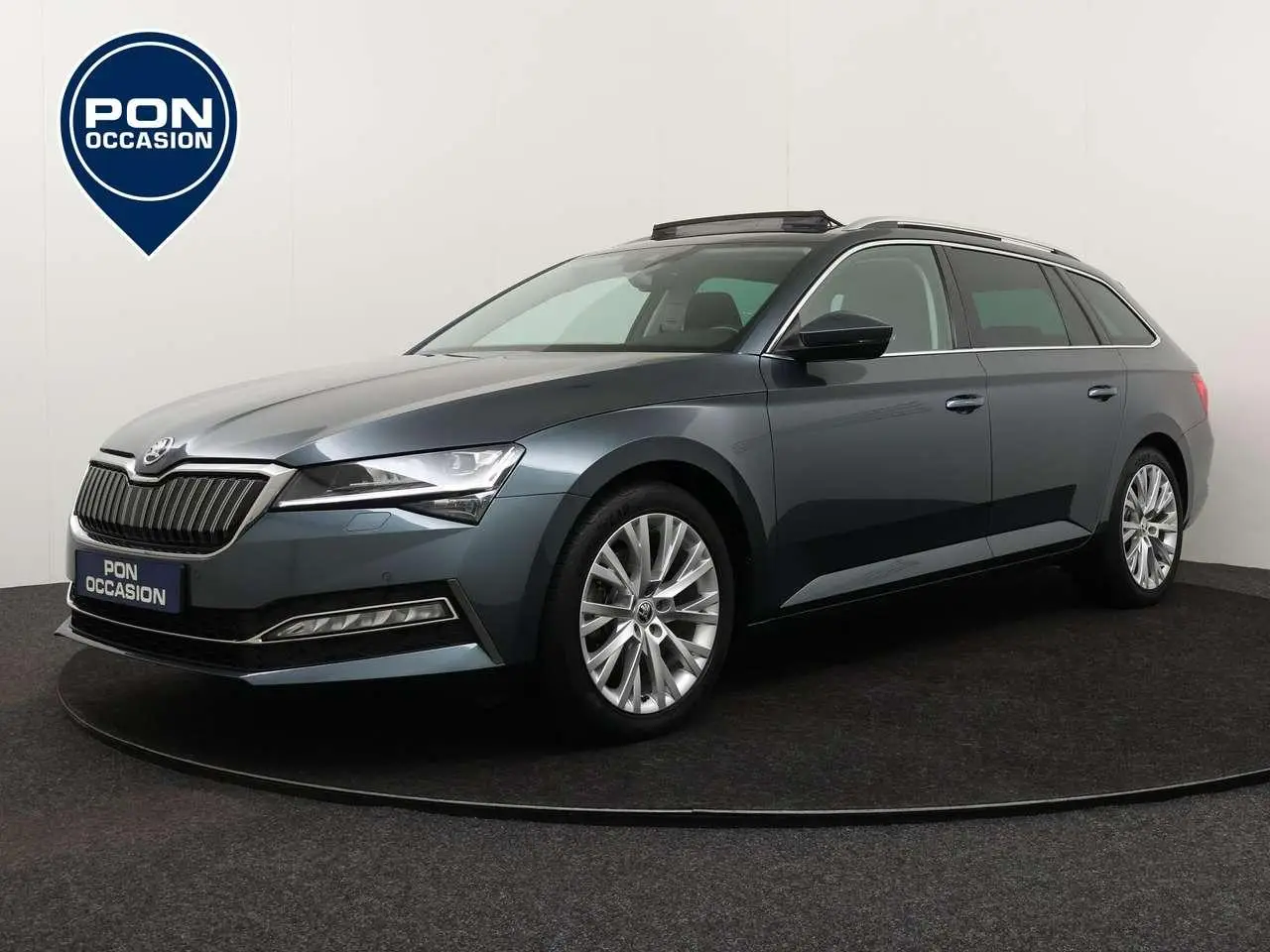 Photo 1 : Skoda Superb 2021 Hybride