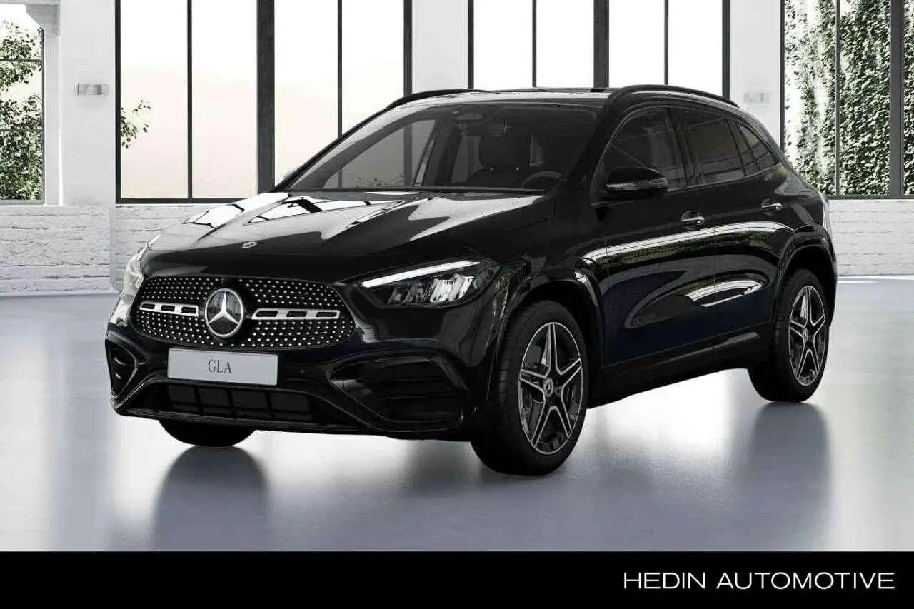 Photo 1 : Mercedes-benz Classe Gla 2024 Essence