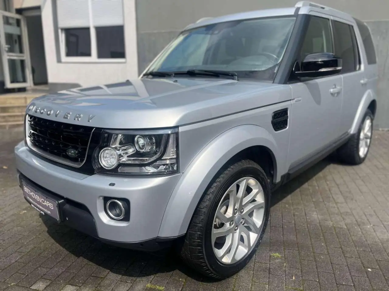 Photo 1 : Land Rover Discovery 2016 Diesel