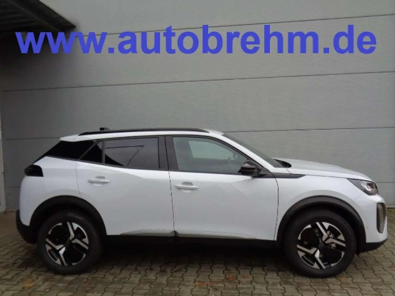 Photo 1 : Peugeot 2008 2024 Hybrid