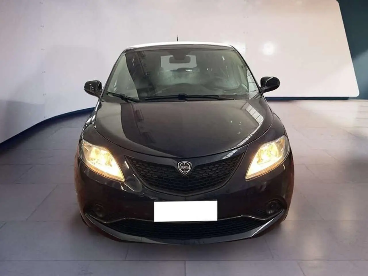 Photo 1 : Lancia Ypsilon 2018 Essence