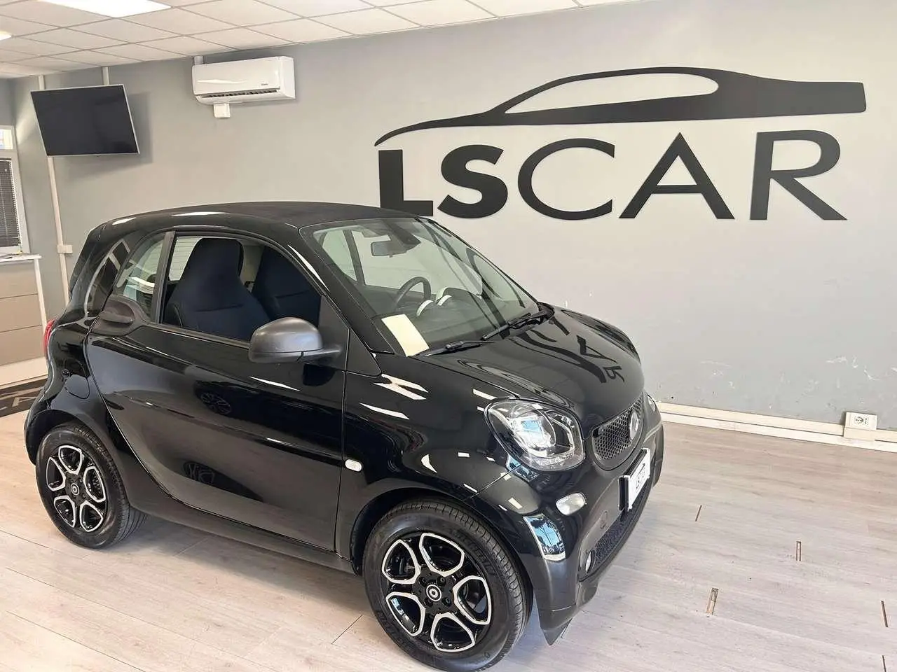 Photo 1 : Smart Fortwo 2019 Essence