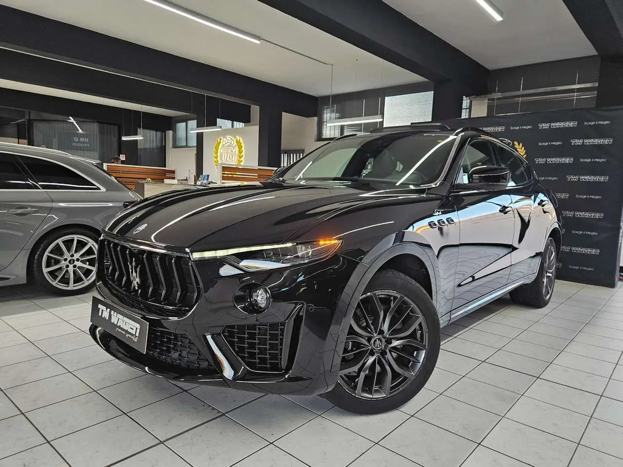 Photo 1 : Maserati Levante 2023 Hybride