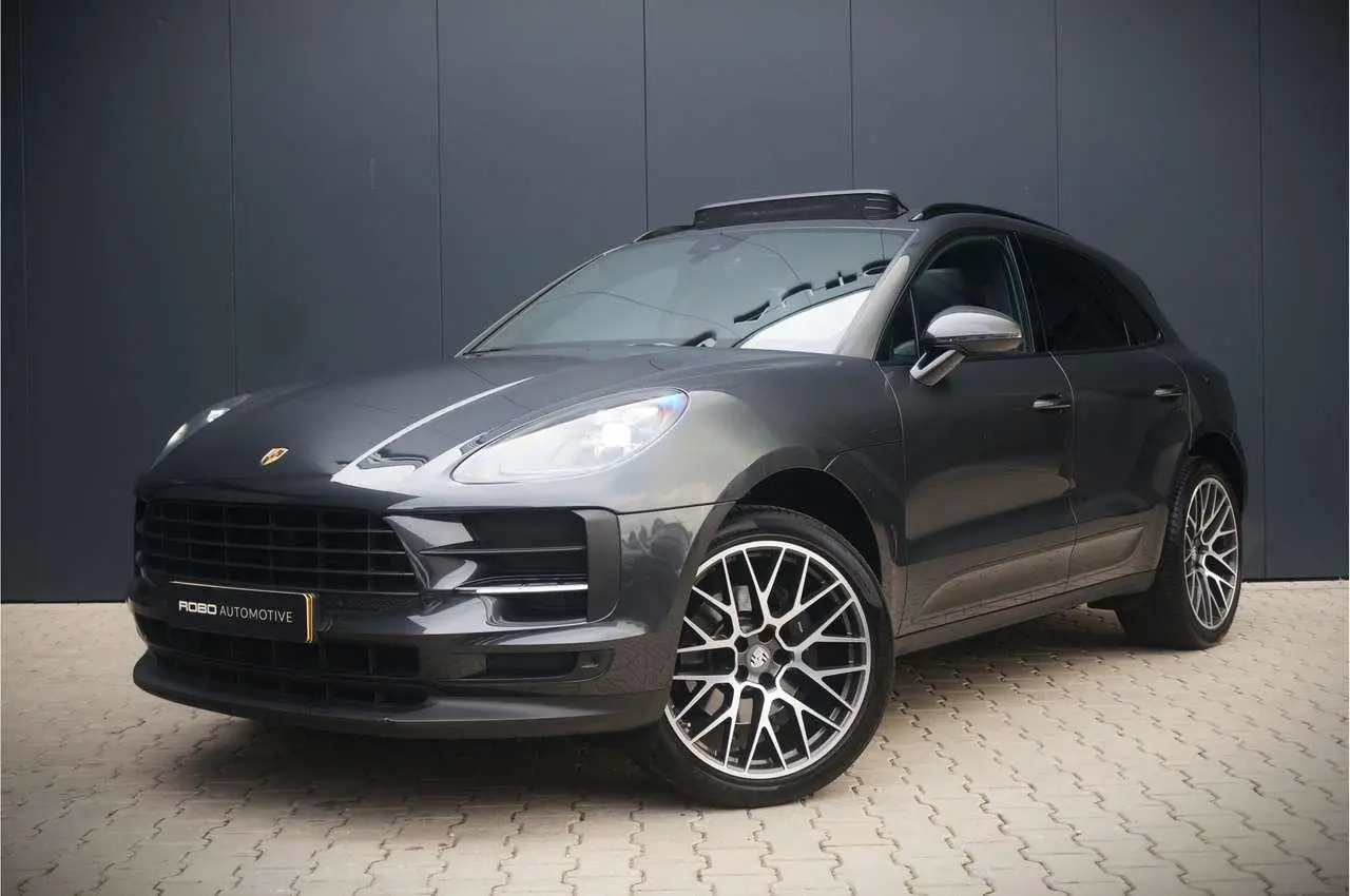 Photo 1 : Porsche Macan 2019 Essence