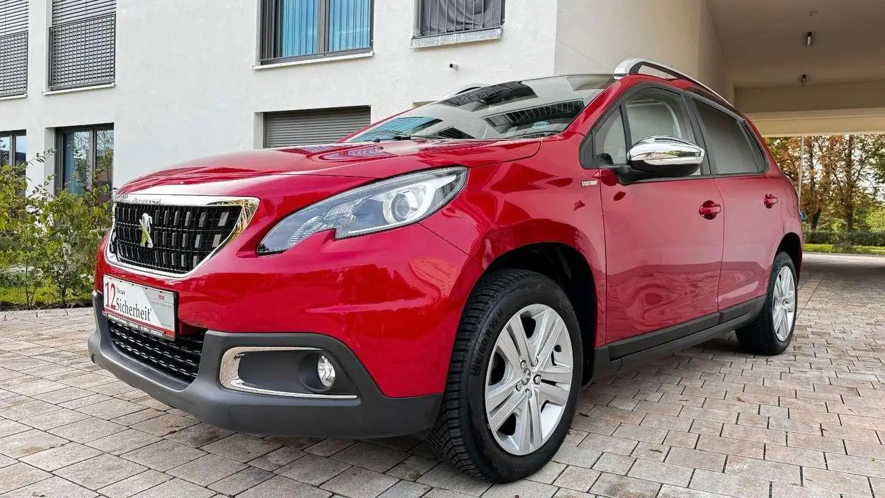 Photo 1 : Peugeot 2008 2019 Petrol