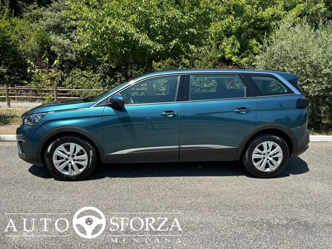 Photo 1 : Peugeot 5008 2020 Diesel