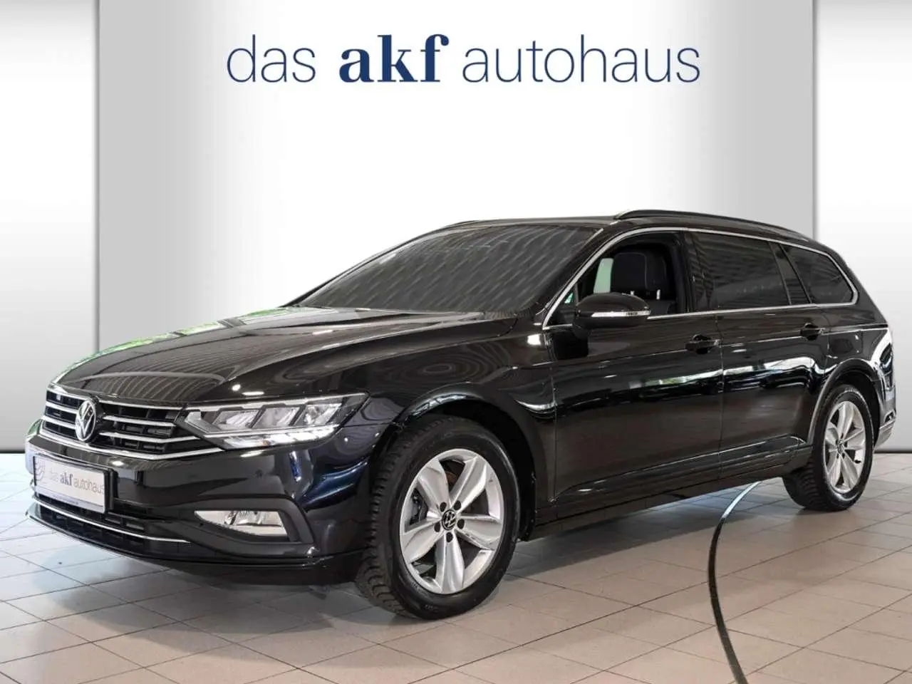 Photo 1 : Volkswagen Passat 2023 Diesel