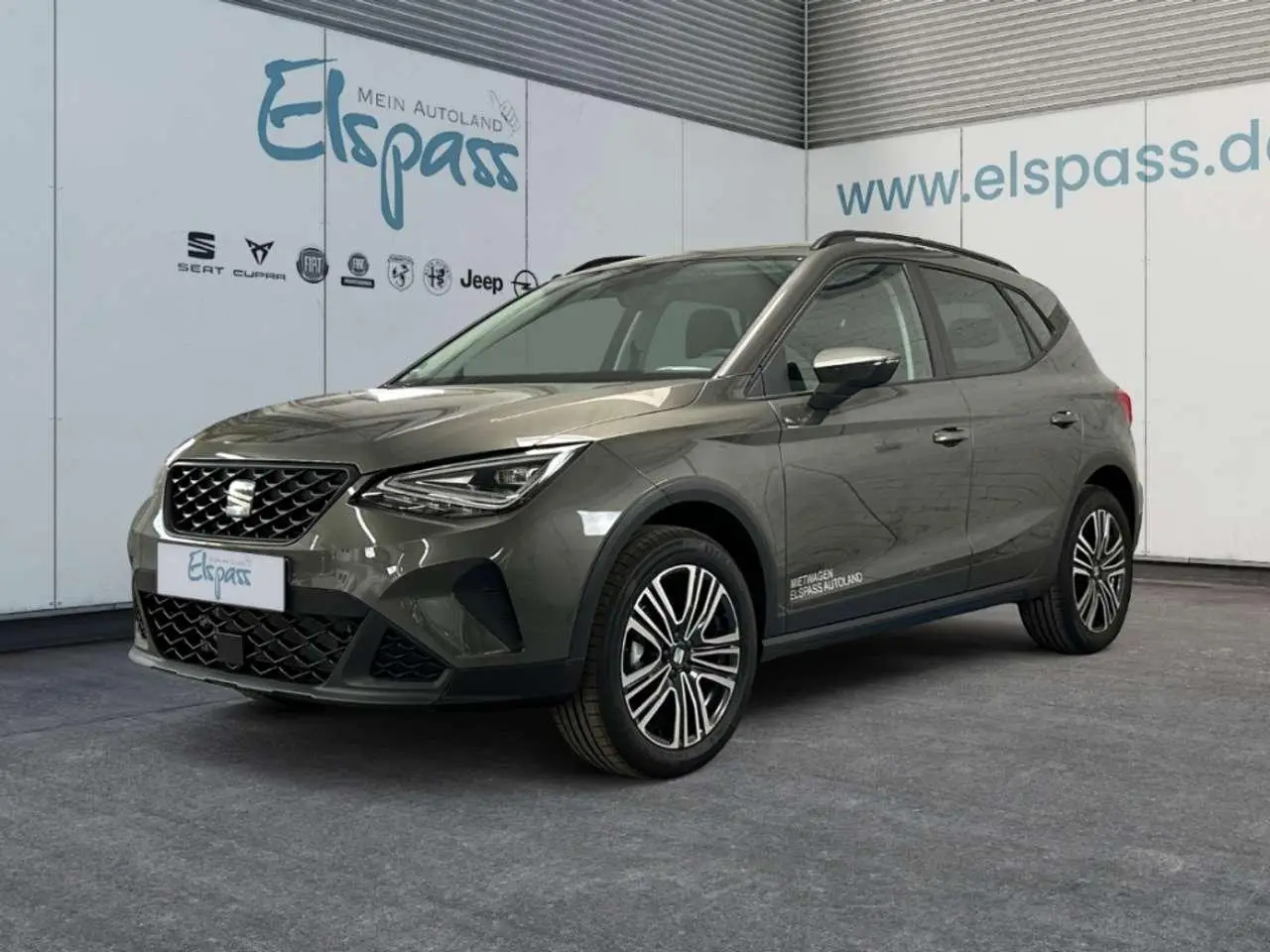 Photo 1 : Seat Arona 2024 Essence