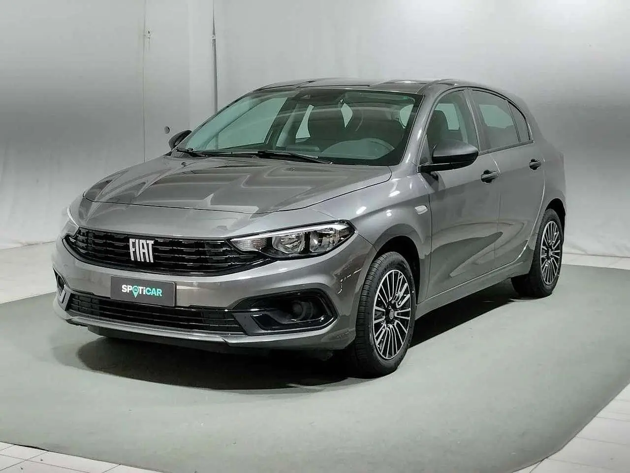 Photo 1 : Fiat Tipo 2023 Petrol