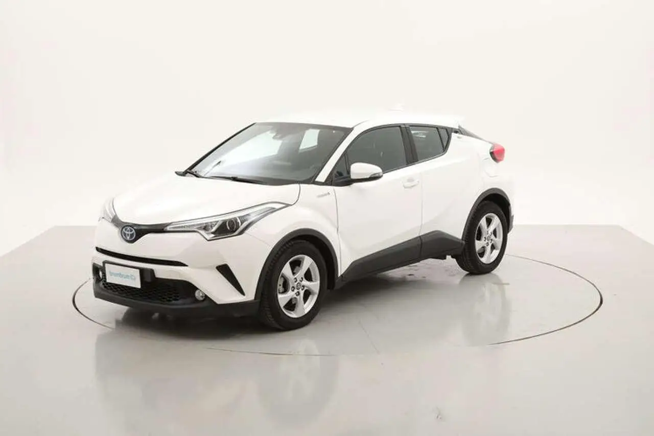 Photo 1 : Toyota C-hr 2020 Hybride