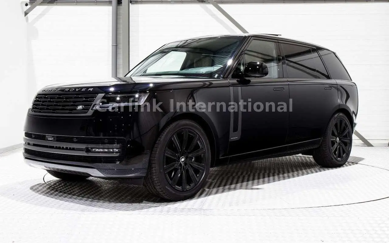 Photo 1 : Land Rover Range Rover 2024 Essence