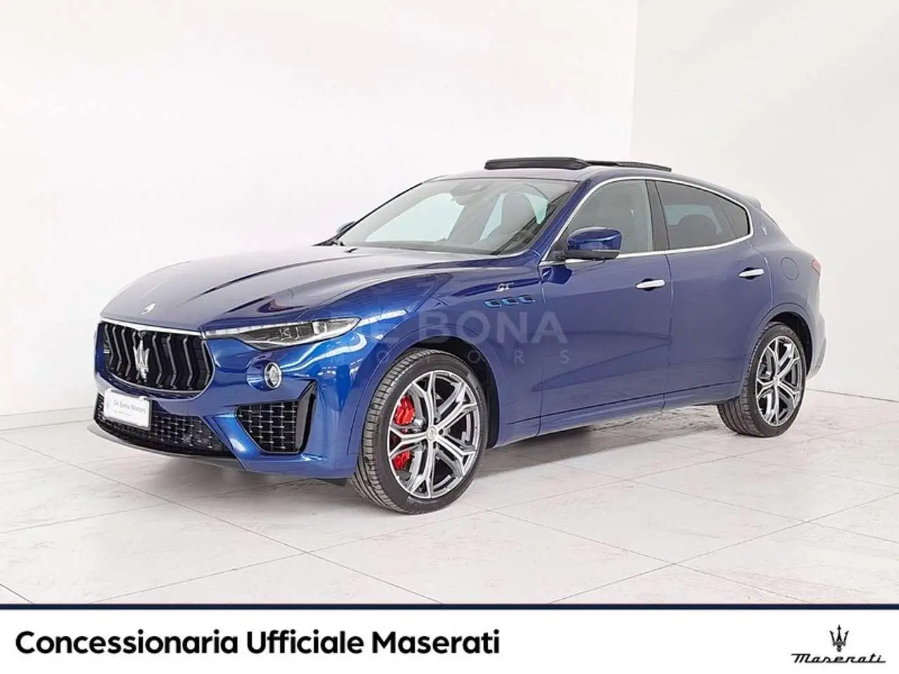 Photo 1 : Maserati Levante 2023 Hybride