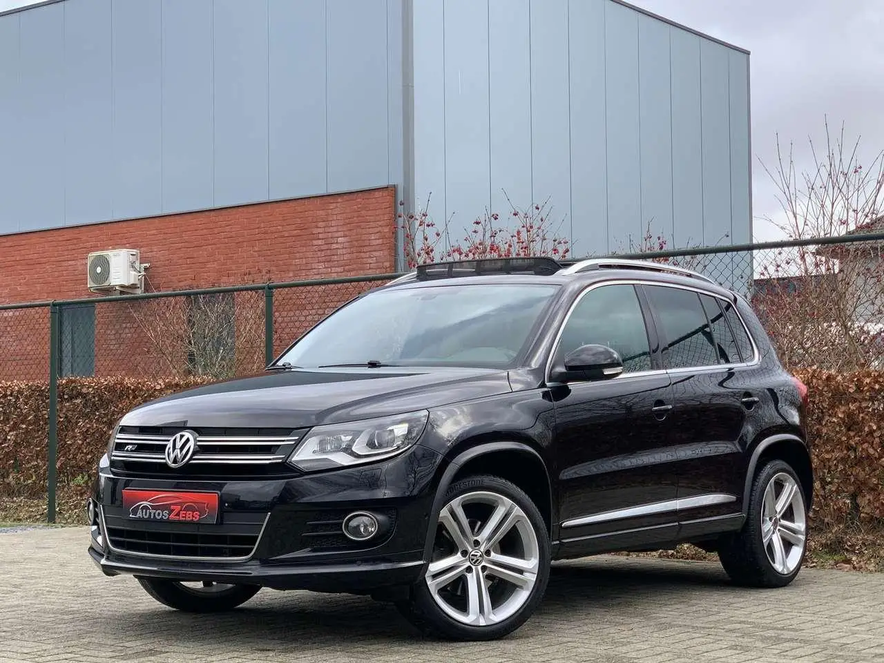 Photo 1 : Volkswagen Tiguan 2015 Essence