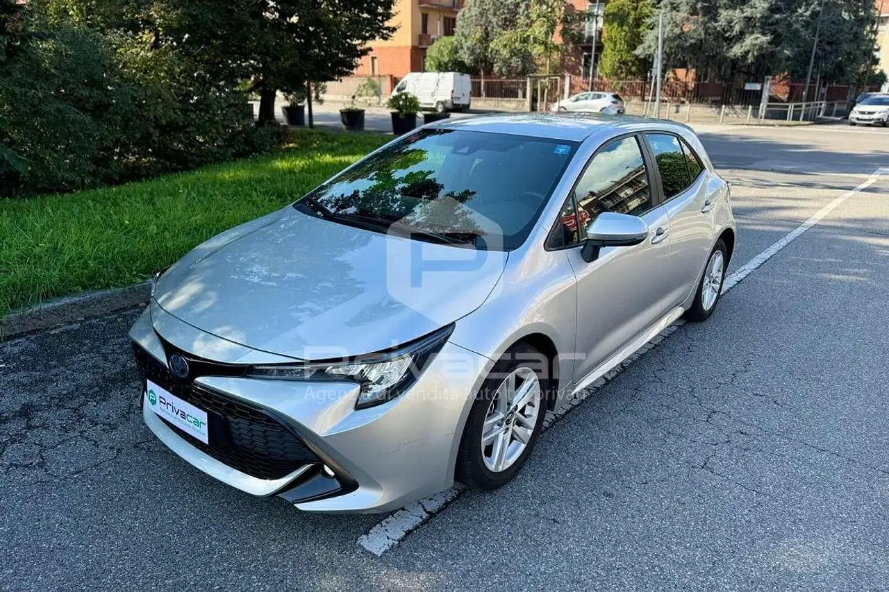 Photo 1 : Toyota Corolla 2019 Hybride