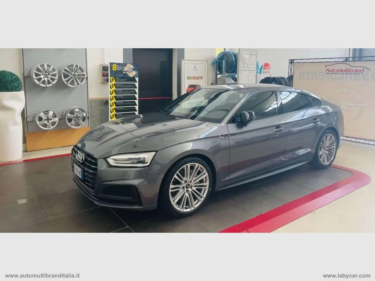 Photo 1 : Audi A5 2019 Diesel