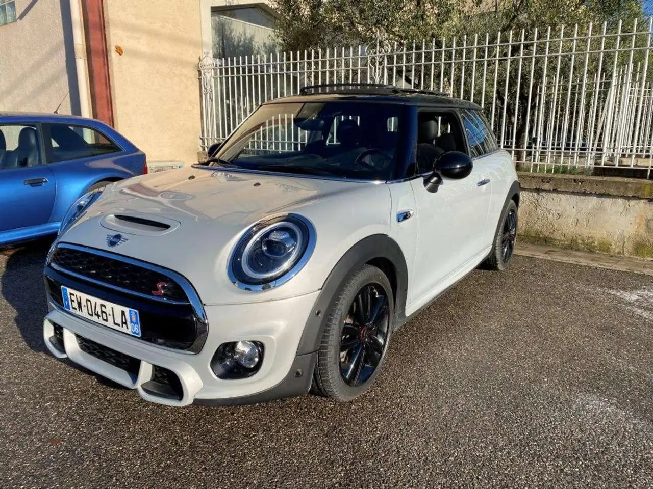 Photo 1 : Mini Cooper 2018 Petrol