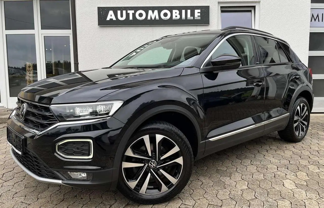 Photo 1 : Volkswagen T-roc 2020 Essence