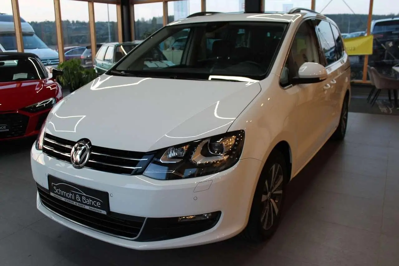 Photo 1 : Volkswagen Sharan 2022 Petrol