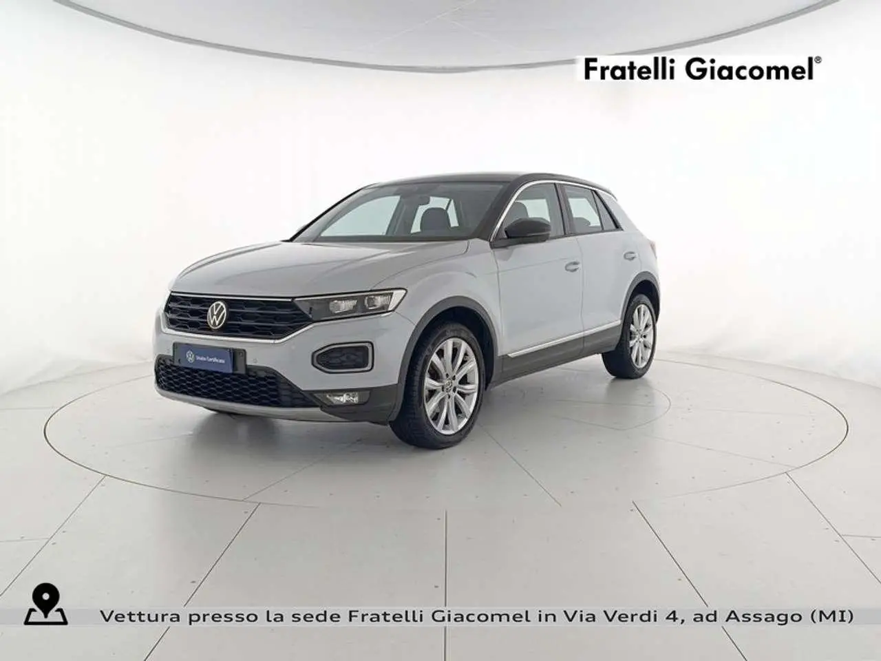 Photo 1 : Volkswagen T-roc 2021 Essence