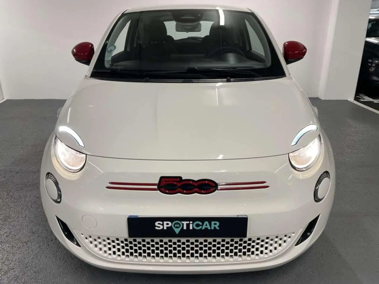 Photo 1 : Fiat 500 2023 Électrique