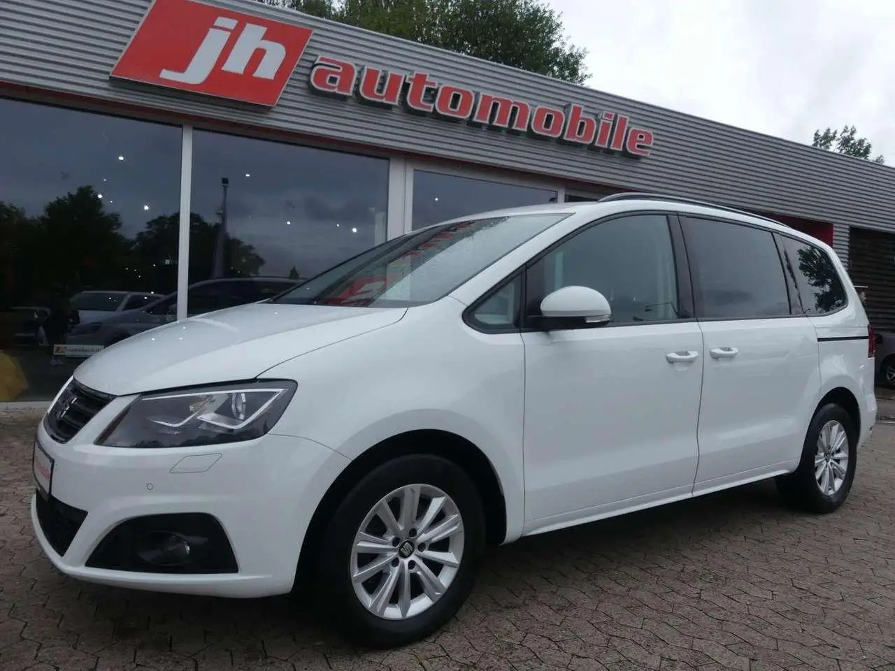 Photo 1 : Seat Alhambra 2017 Diesel