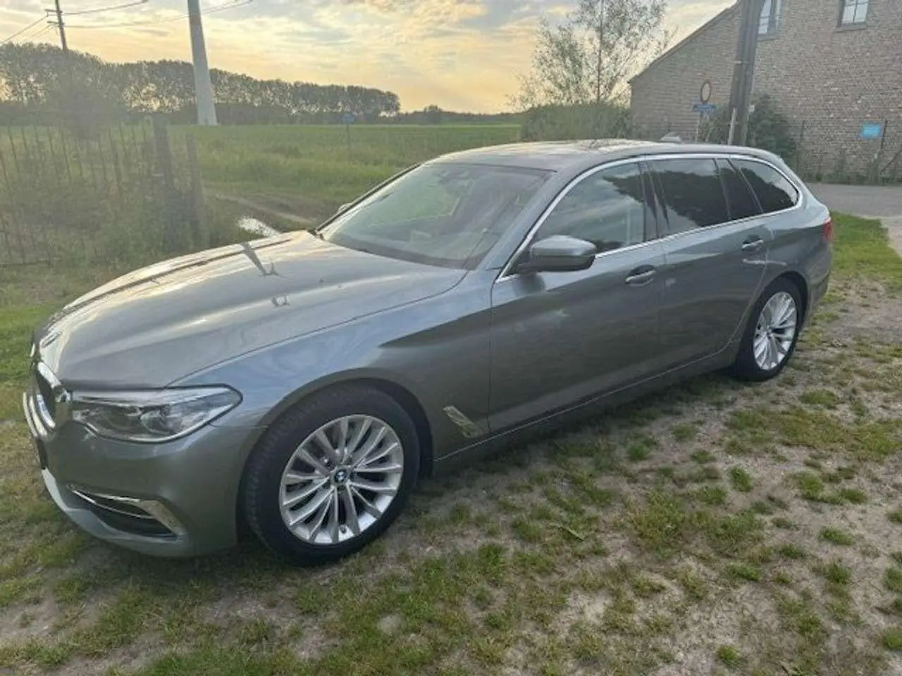 Photo 1 : Bmw Serie 5 2018 Diesel