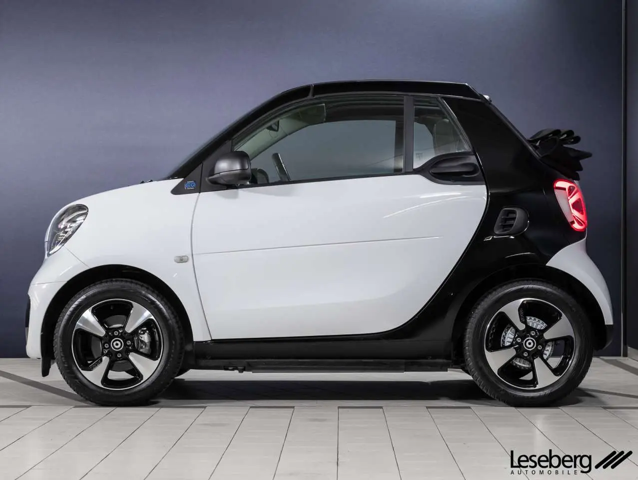 Photo 1 : Smart Fortwo 2023 Électrique