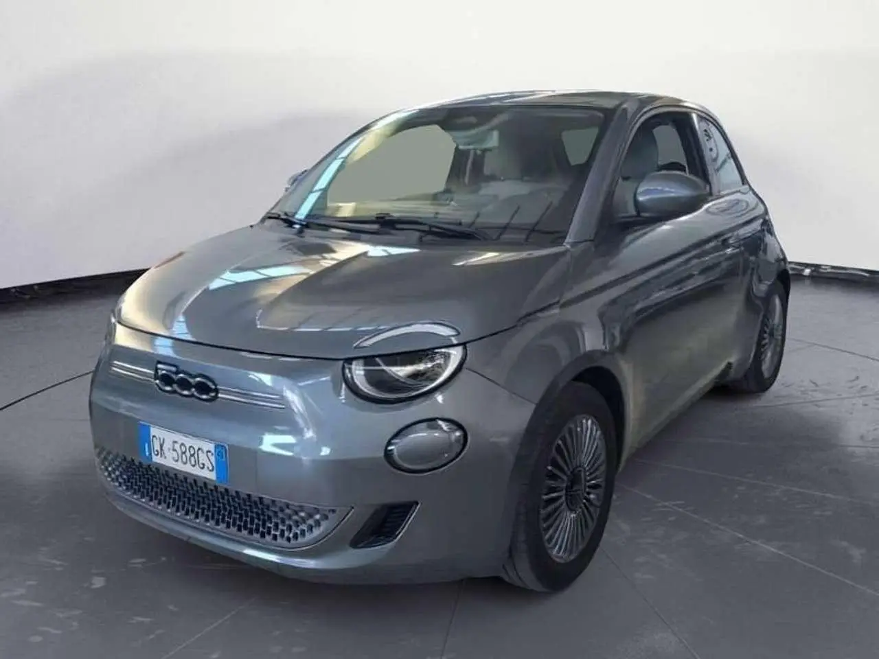 Photo 1 : Fiat 500 2023 Électrique