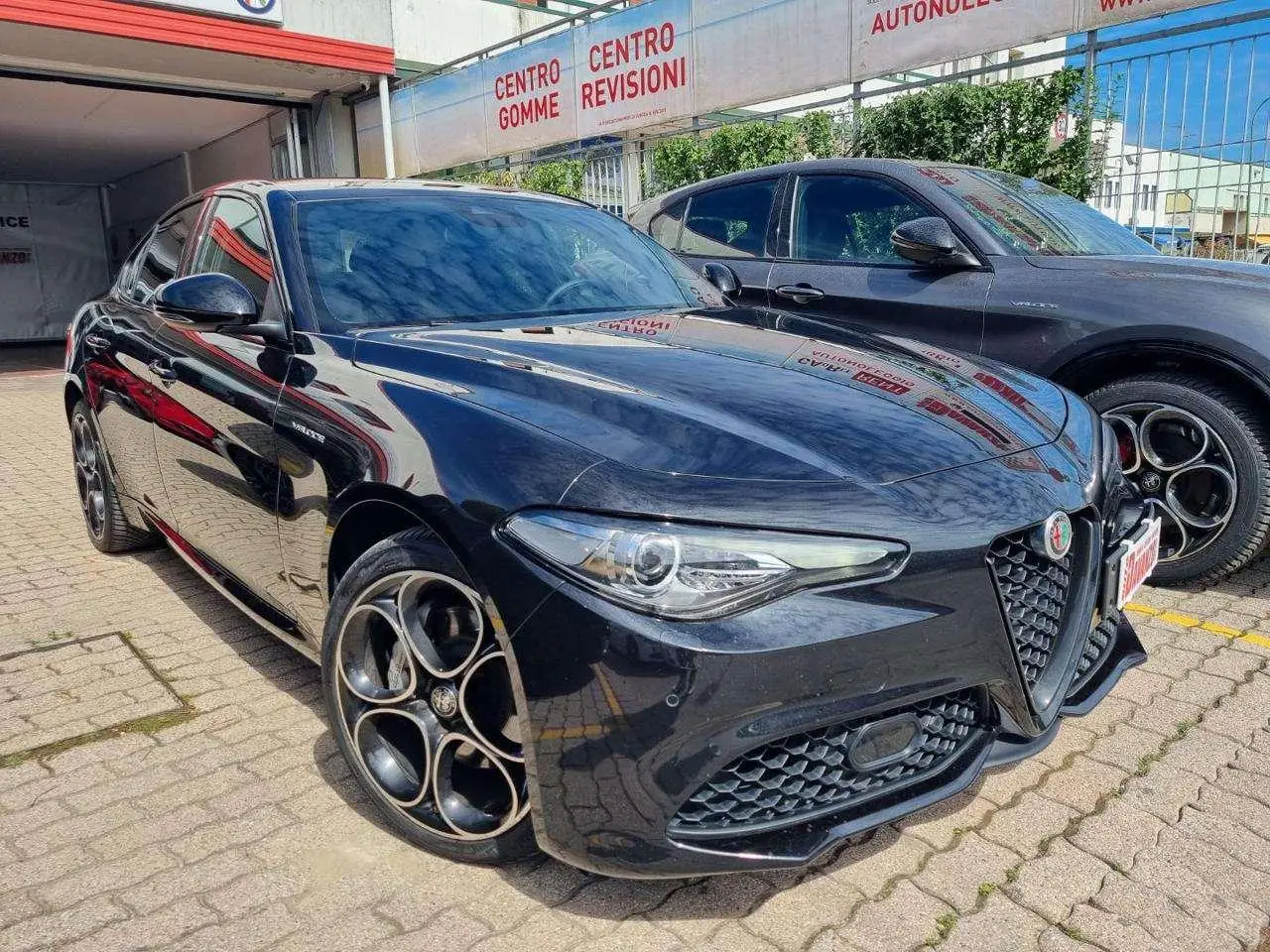 Photo 1 : Alfa Romeo Giulia 2022 Petrol