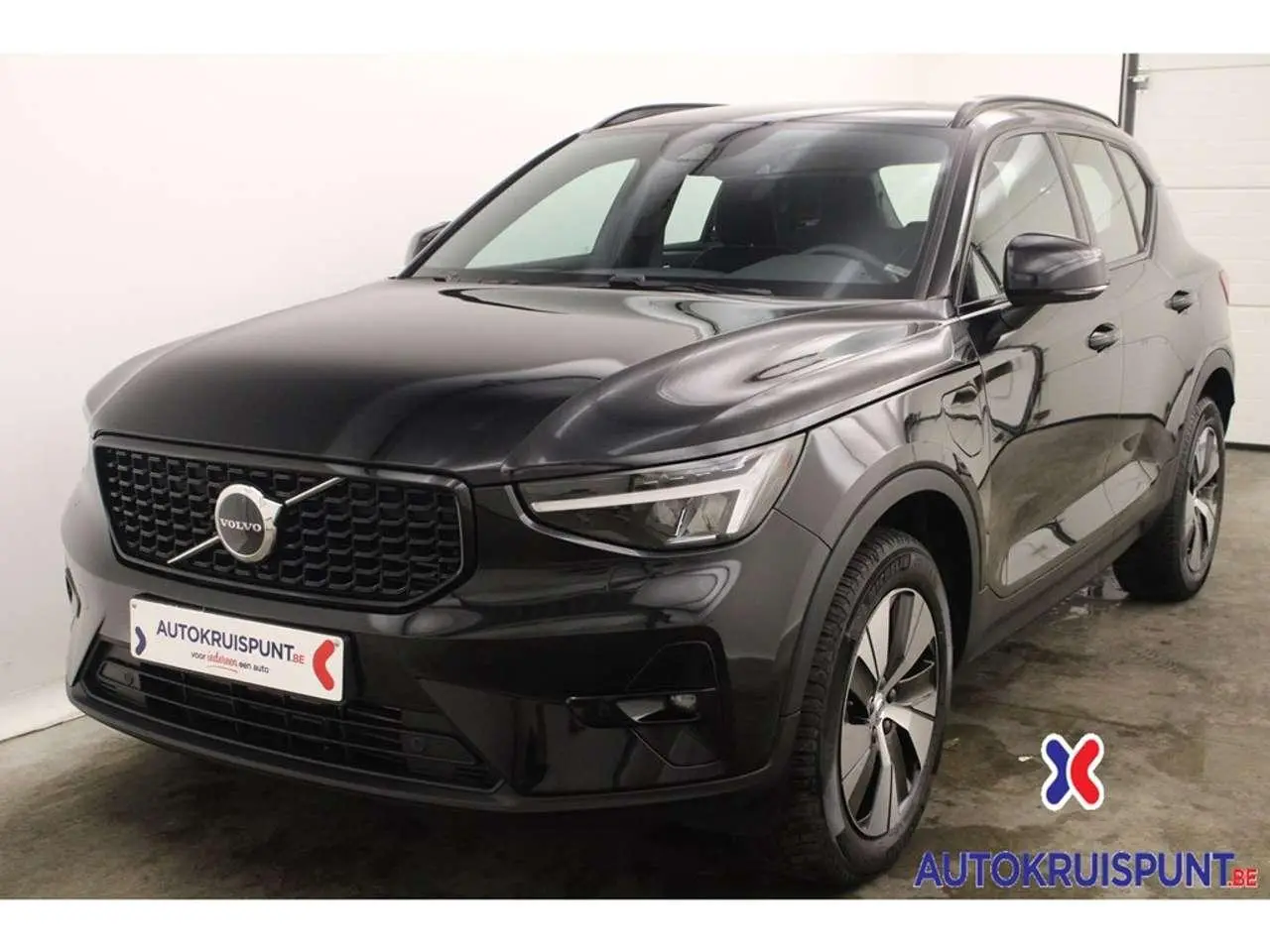 Photo 1 : Volvo Xc40 2023 Hybride