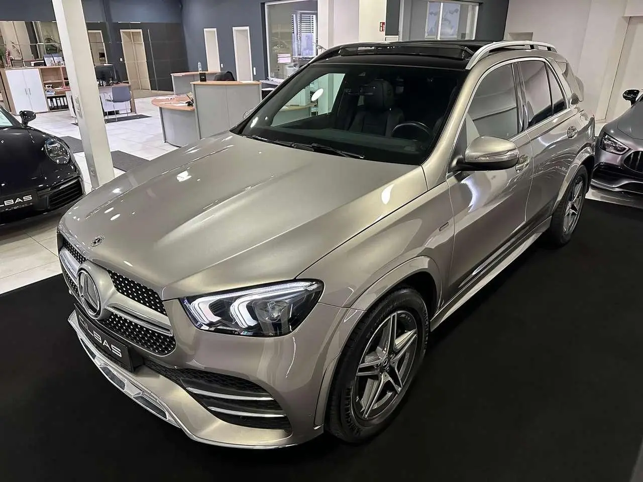 Photo 1 : Mercedes-benz Classe Gle 2020 Hybride