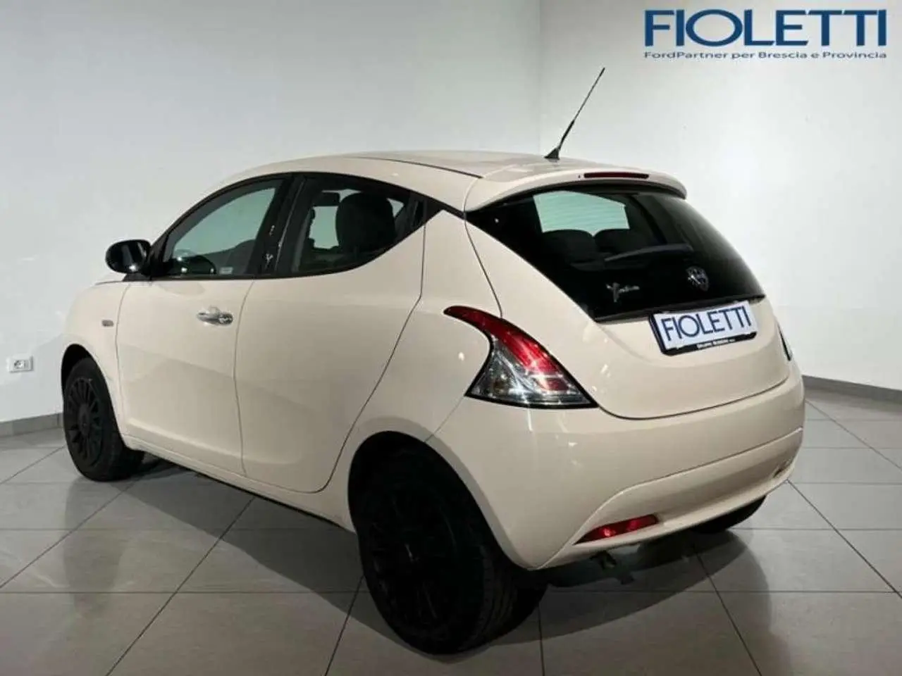 Photo 1 : Lancia Ypsilon 2017 Autres