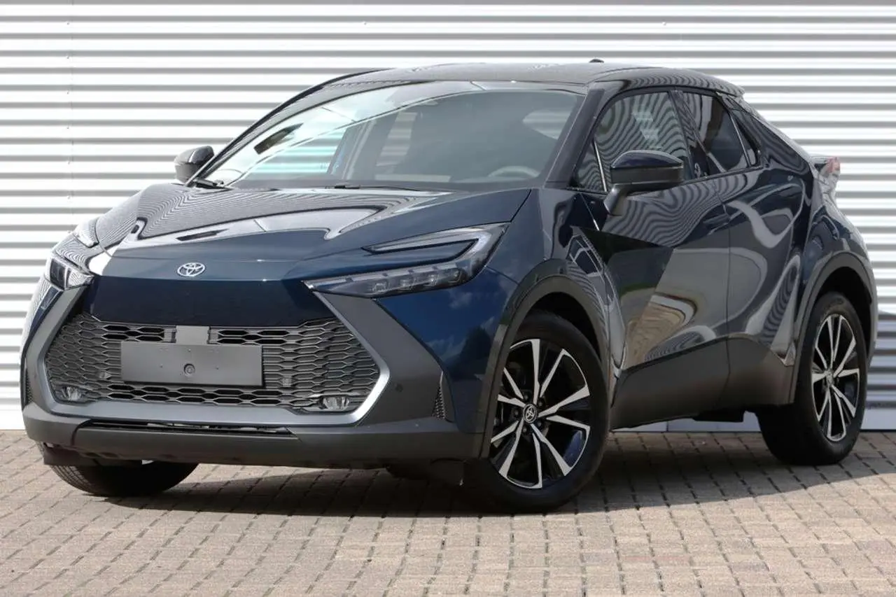 Photo 1 : Toyota C-hr 2024 Hybrid