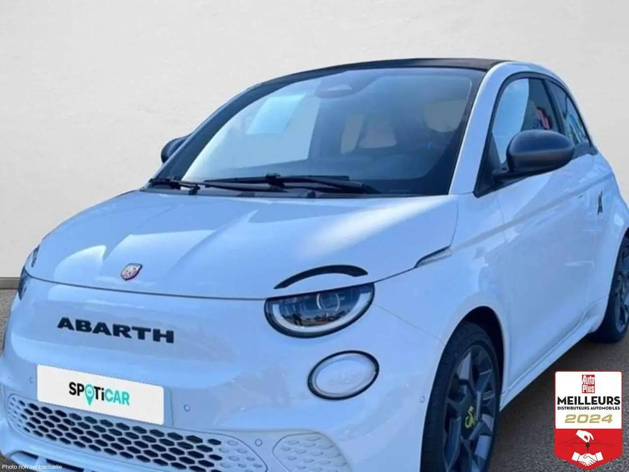 Photo 1 : Abarth 500 2024 Électrique