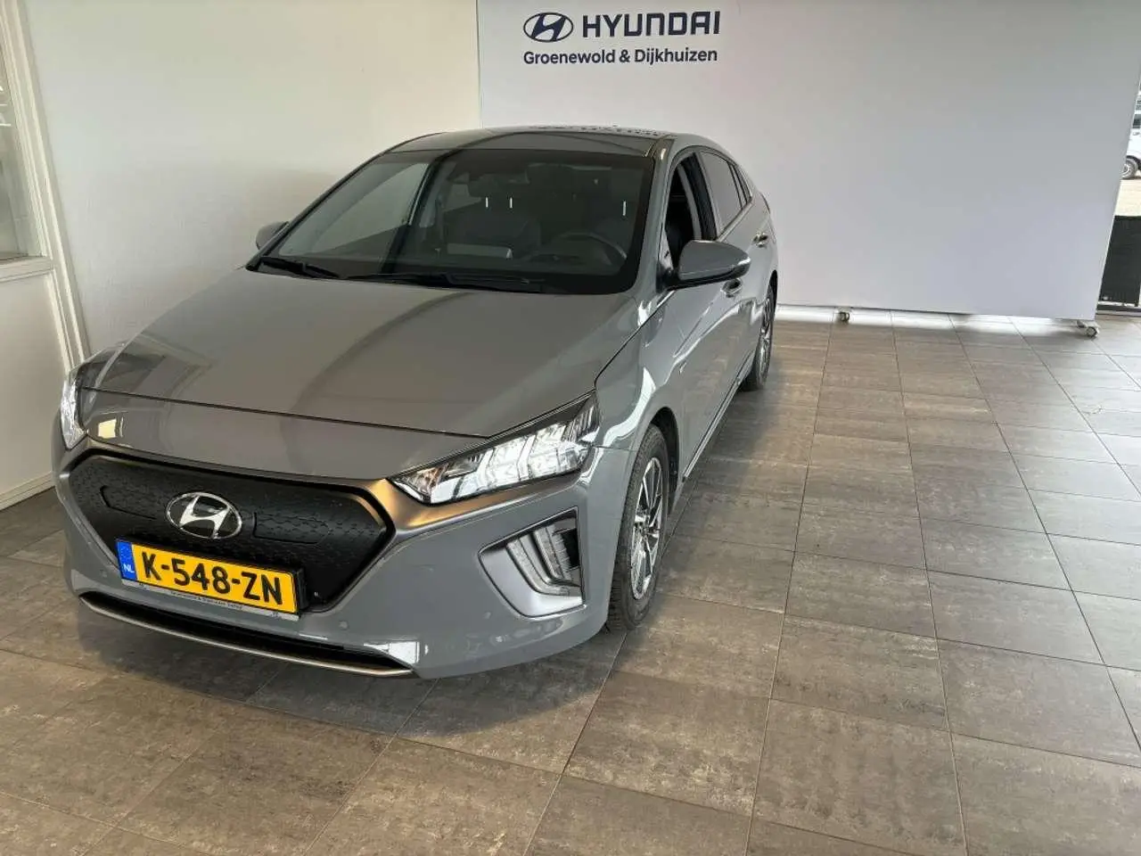 Photo 1 : Hyundai Ioniq 2021 Électrique